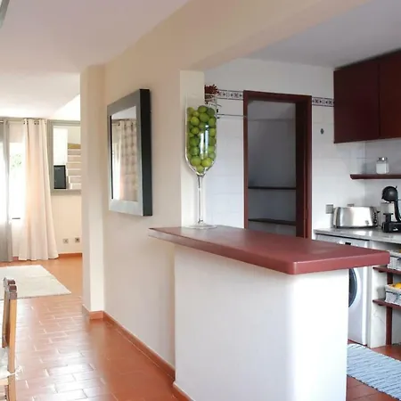 Cantinho Charmoso Дом отдыха Лагуш